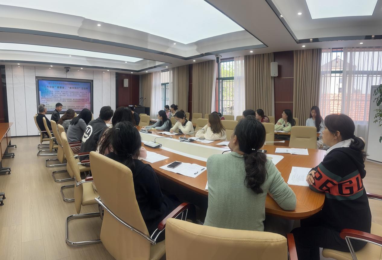 ”三方会谈“破壁垒，”相伴同行“立边界_html_1f7dd5d9.jpg