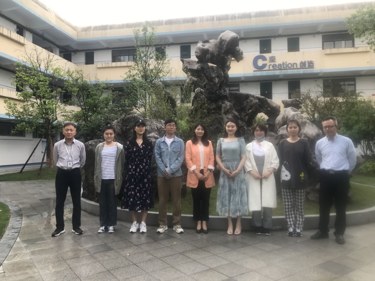 2021新教师入职仪式_html_m3e84cf00.jpg