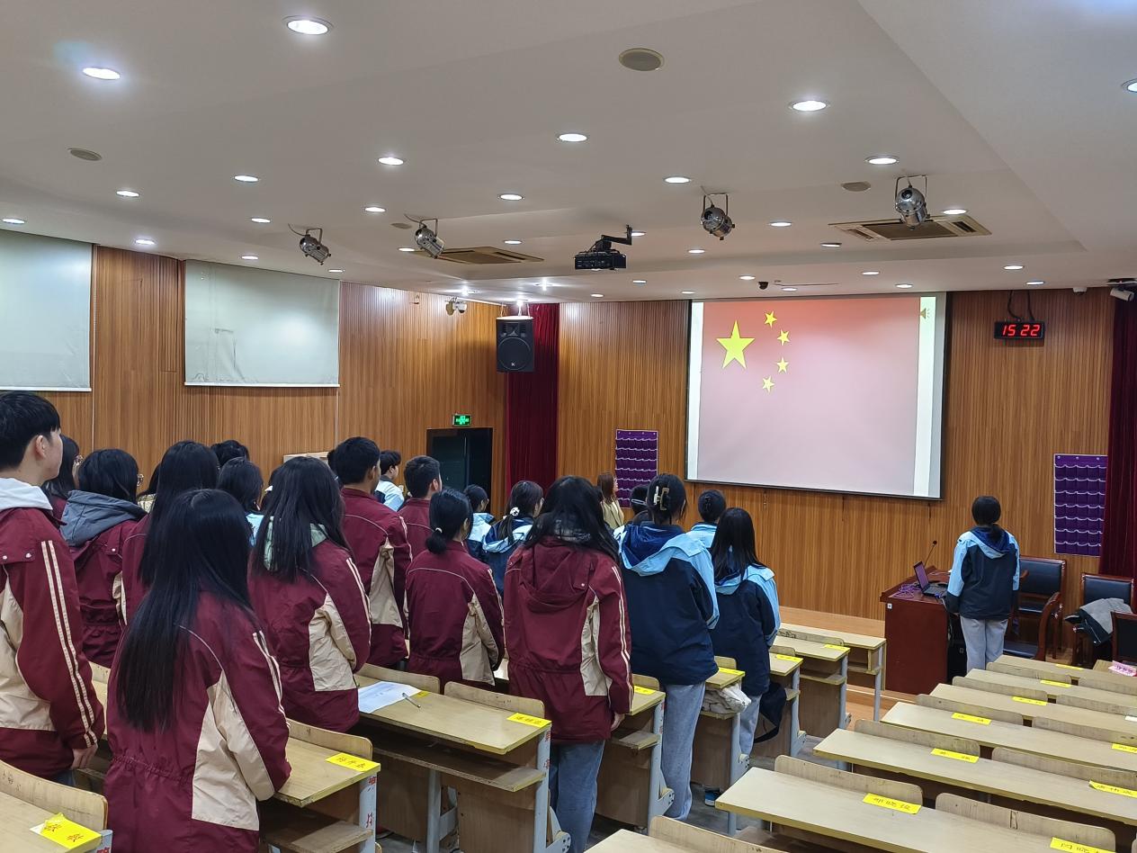 不忘初心，青春筑梦_html_m2aeb36e9.jpg