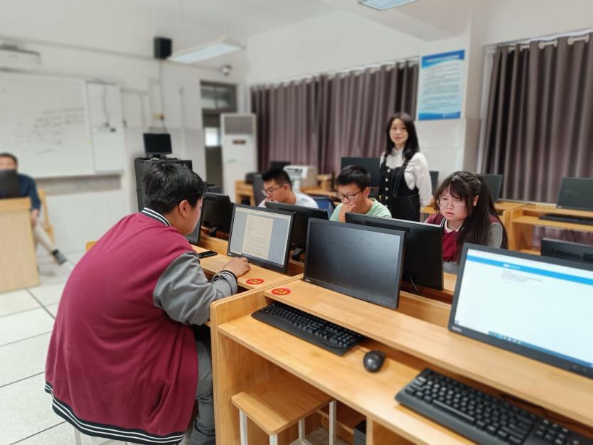 匠心筑梦 技创未来_html_m2745c179.jpg