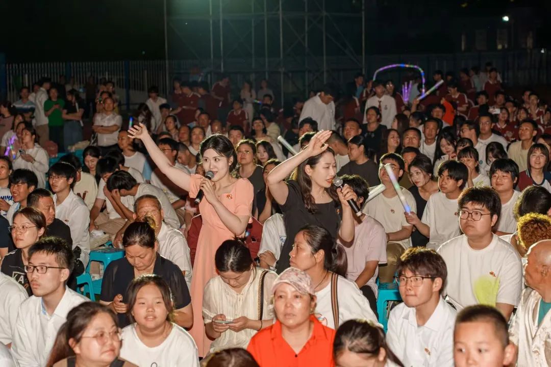 十八而志 我们启航  微信_html_123429d7.jpg