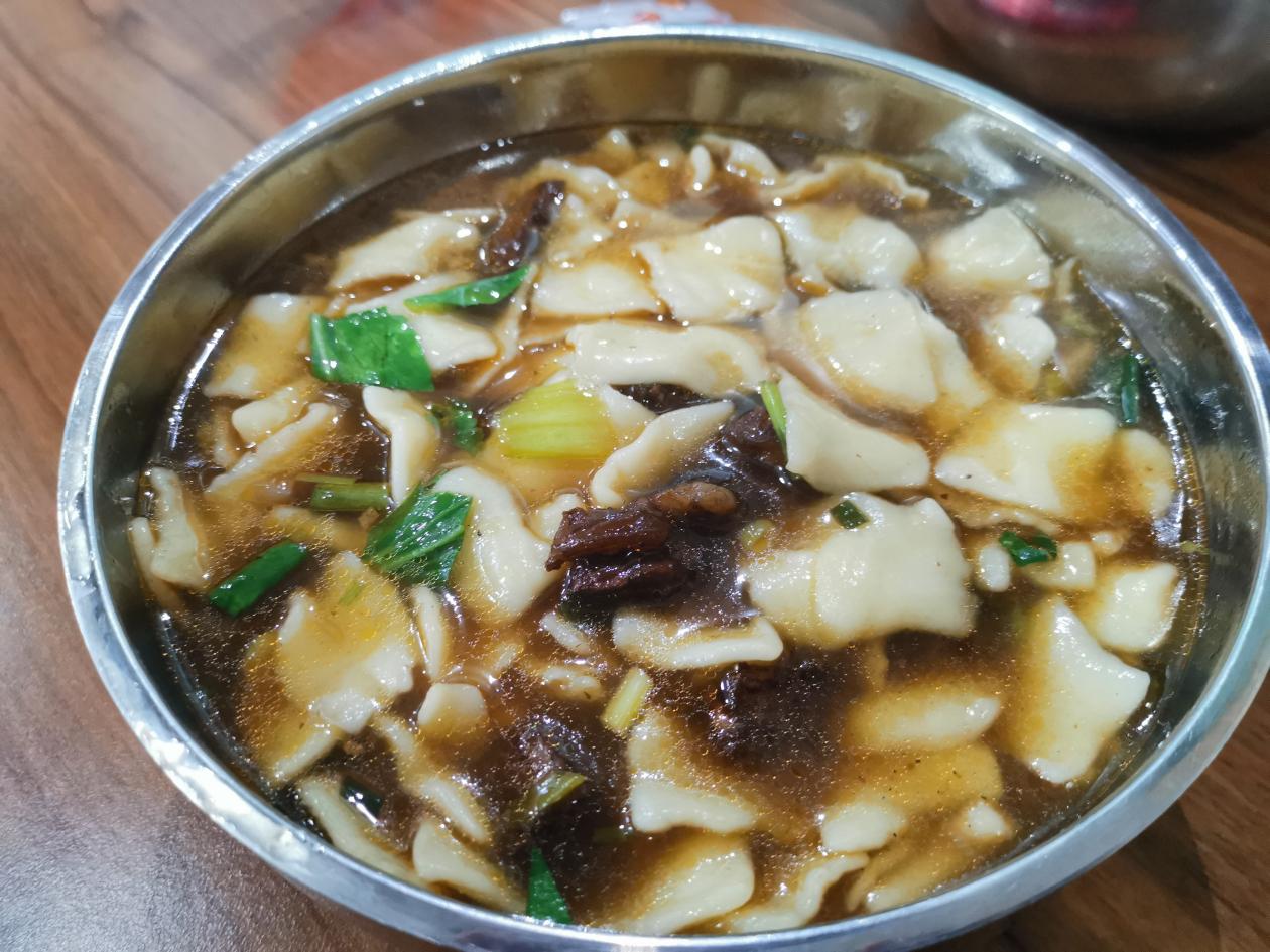 享美味“食”光，解最深乡愁-21物联网青海班开展学生制作家乡美食活动_html_m1ba260a.jpg