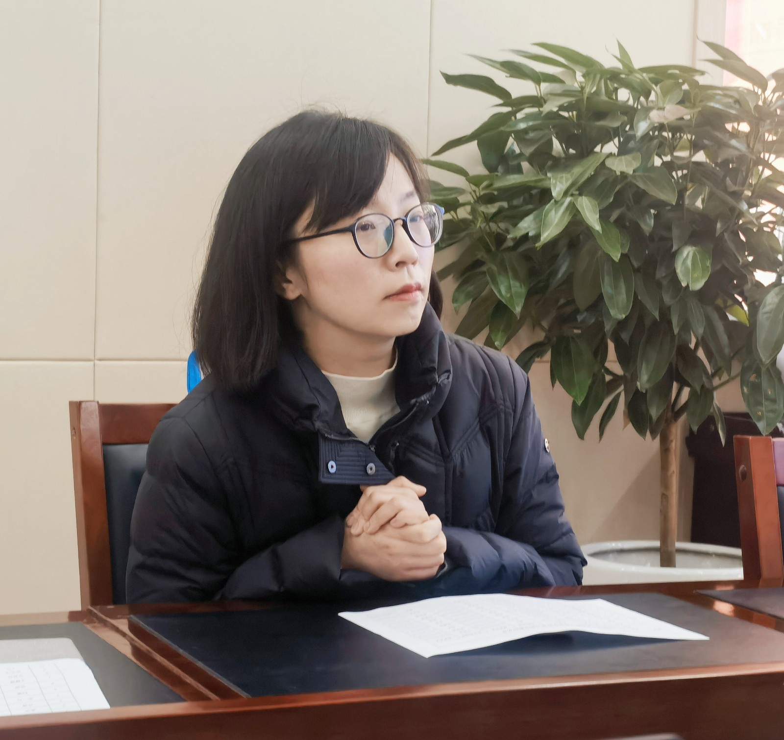 朱老师 发言.JPG