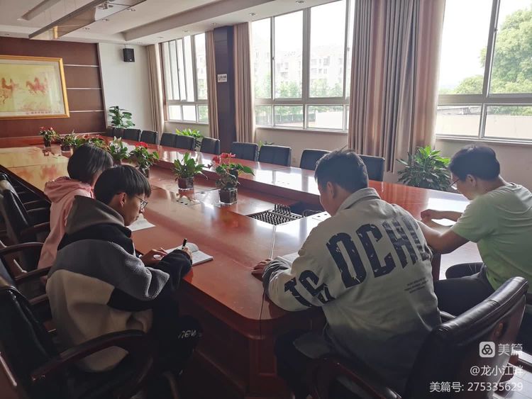 灵美龙小4月体育_html_7de45da9.jpg