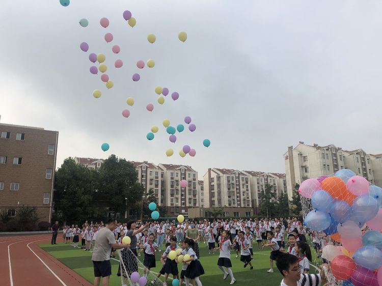 团队活动_html_m3544a656.jpg