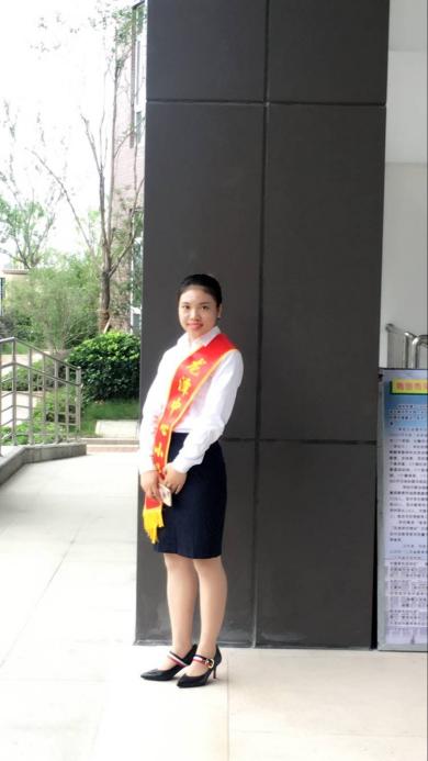 黄圆圆教育事迹介绍_html_577336fd.jpg