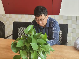 【江畔先锋】学条例 明底线 强自觉—龙潭中心小学江畔人家分校党支部主题党日活动_html_39b7628c.png