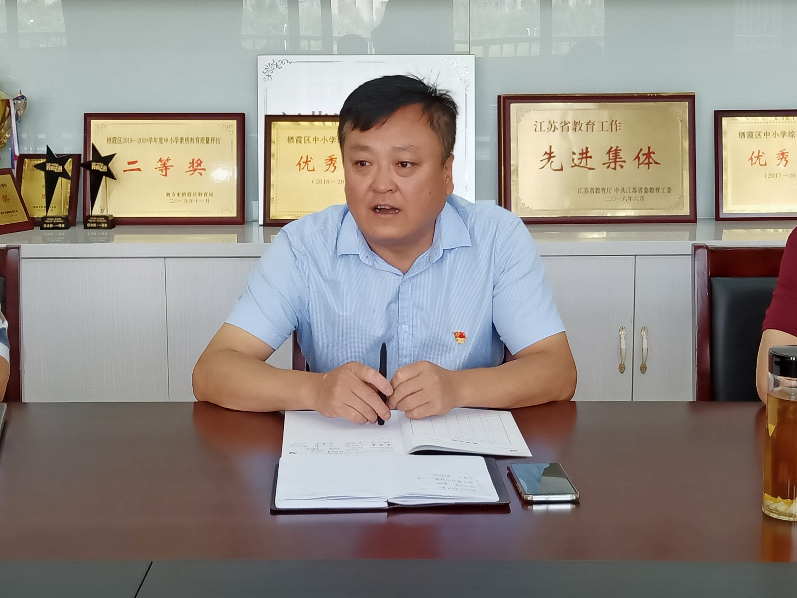 退休支部活动2.jpg