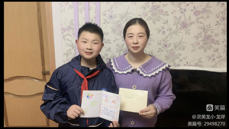【灵美龙小&middot;龙岸】最真的爱送给最美的您——龙潭中心小学龙岸花园校区开展三八妇女节感恩系列活动_html_m1cfcf40c.jpg