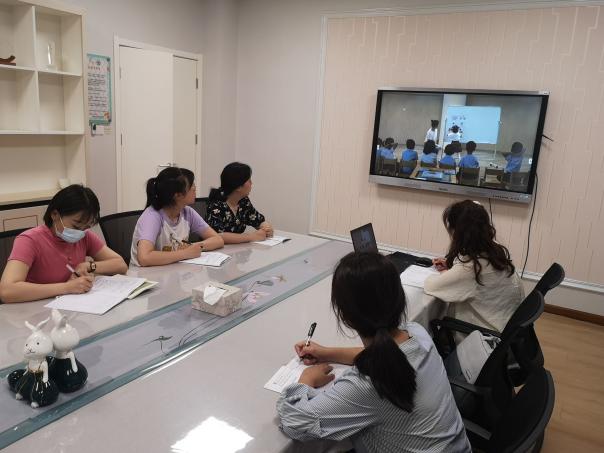 【枫香栖幼】研学深思 促成长  ——栖霞幼儿园翡翠天域园业务学习