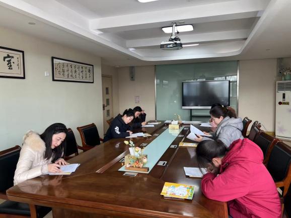 240226以测促教 专业成长——栖霞幼儿园五福园2月教师专项评比活动_html_5ad56686.jpg