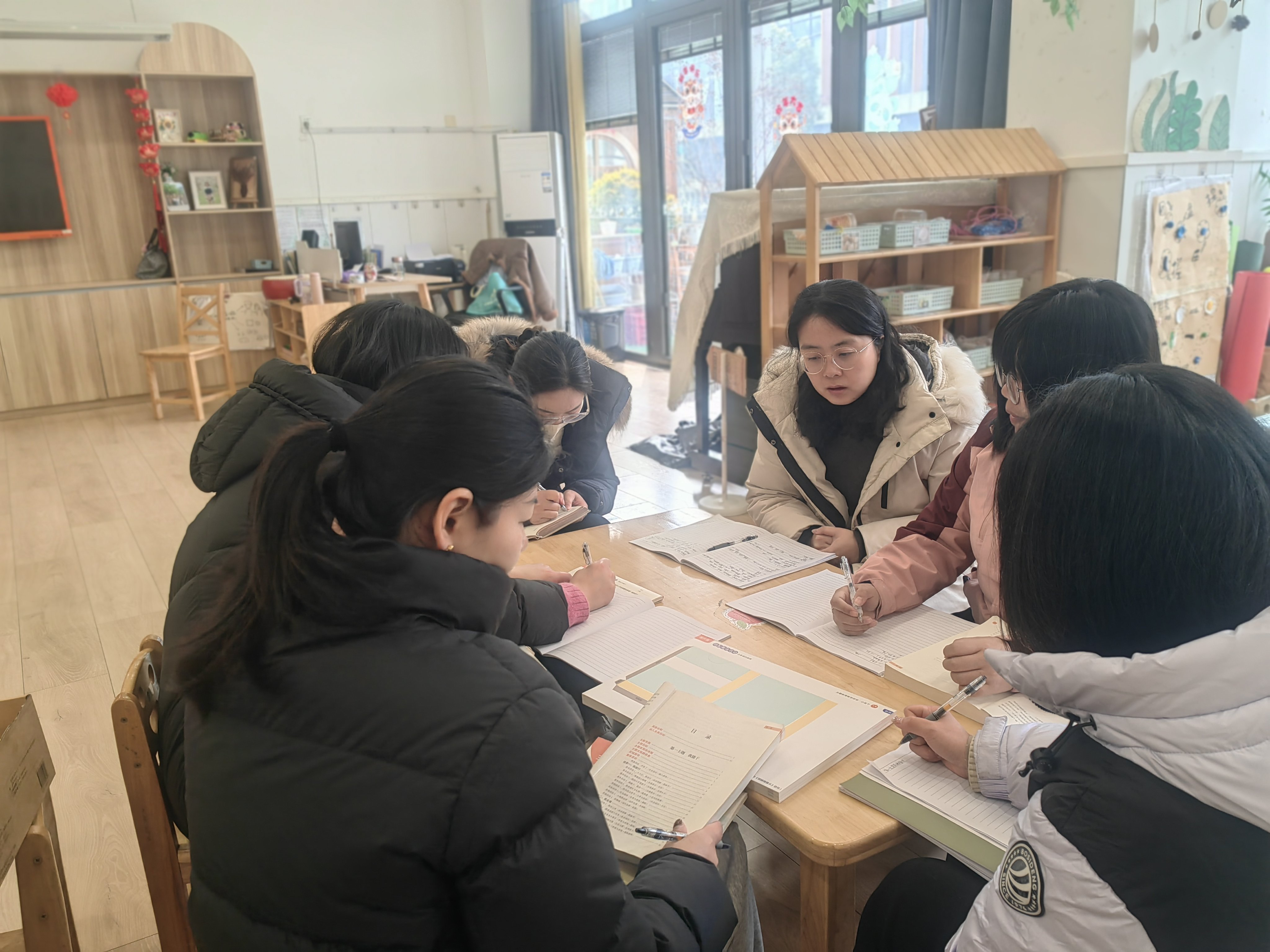 250212审议始于思 课程施于行——栖霞幼儿园翡翠天域园小班年级组审议活动_html_m53d1db5d.jpg