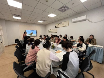 【枫香栖幼】视导明方向 检查促提升  ——栖幼翡翠天域园基于一日活动优化的半日活动组织与环境创设业务会议