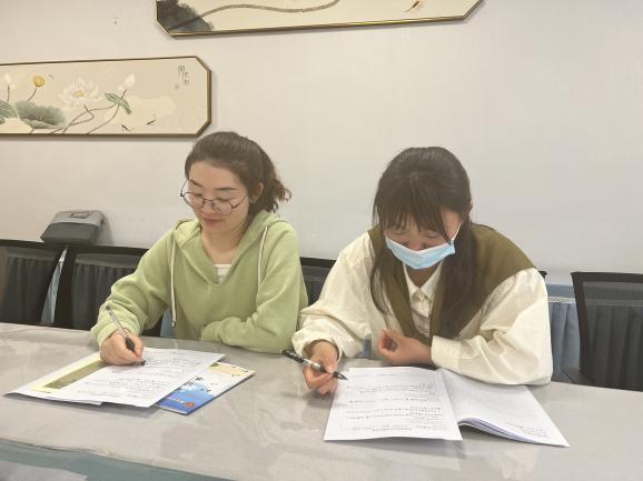 230410亲近自然 科学教研——栖幼翡翠天域园科学教研组活动_html_615885ca.jpg