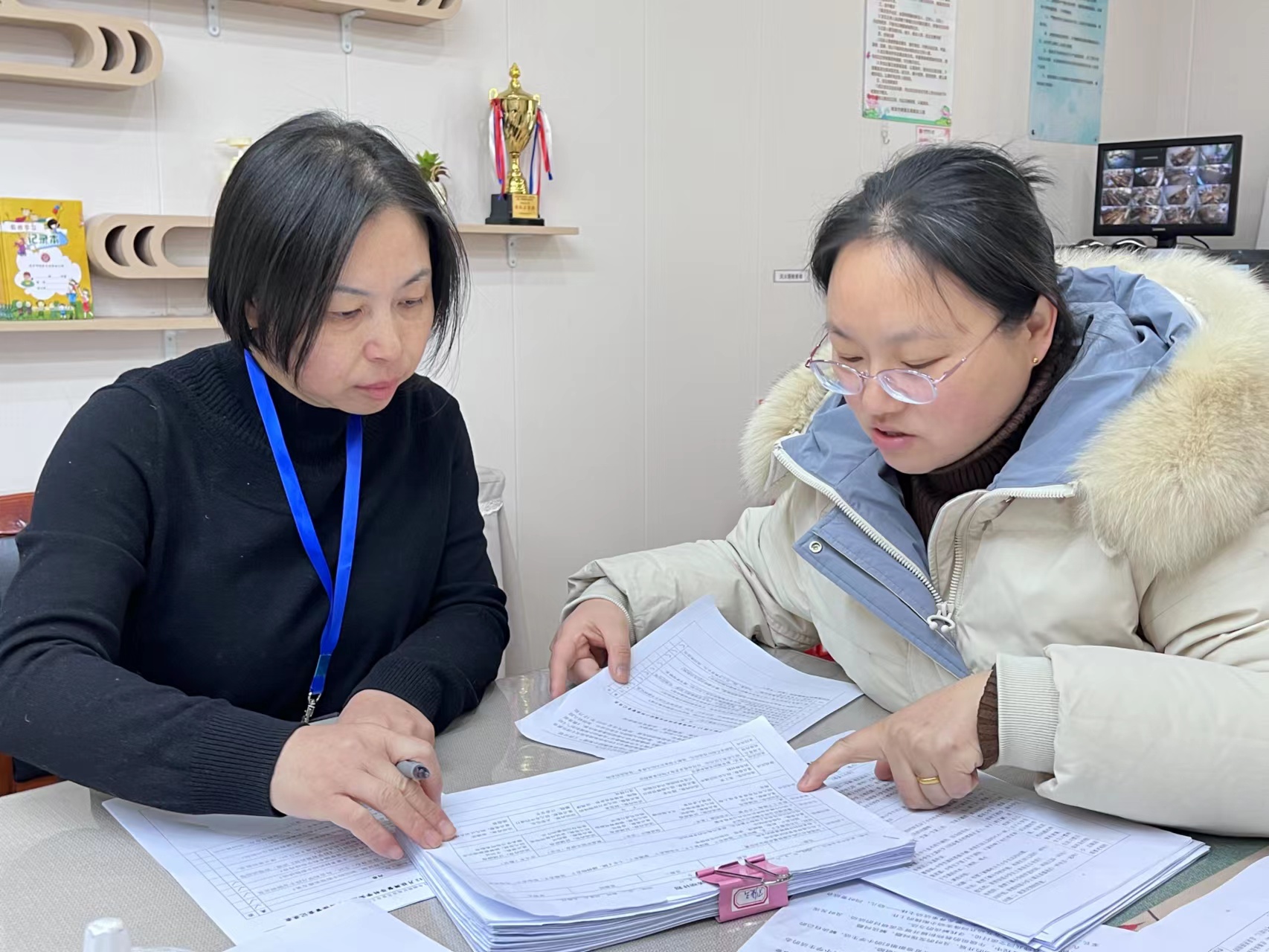 231221督学引领  衔接美好——栖幼红枫分园迎接12月督导检查_html_22abf553.jpg