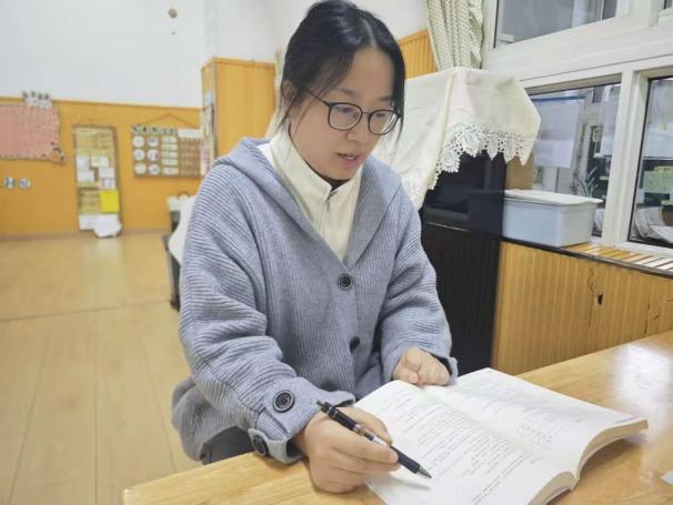 241016指向儿童需要  家园共话成长——记栖霞幼儿园红枫分园中班课程审议活动（二） 万紫薇_html_m4668b99.jpg