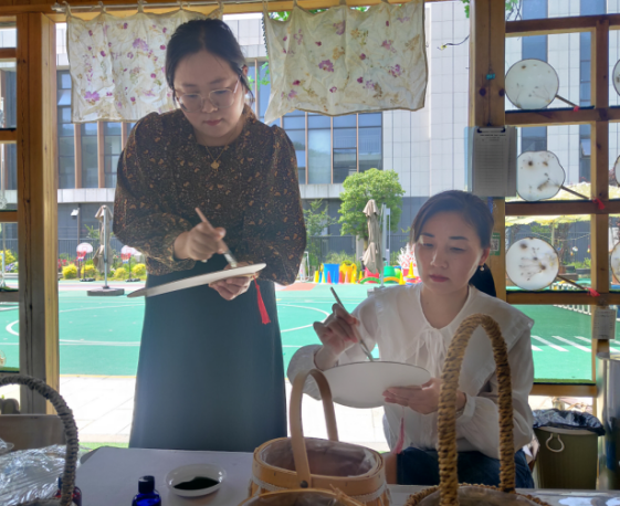 220520记栖霞幼儿园翡翠天域园业务培训之游戏教研组活_html_7053972.png