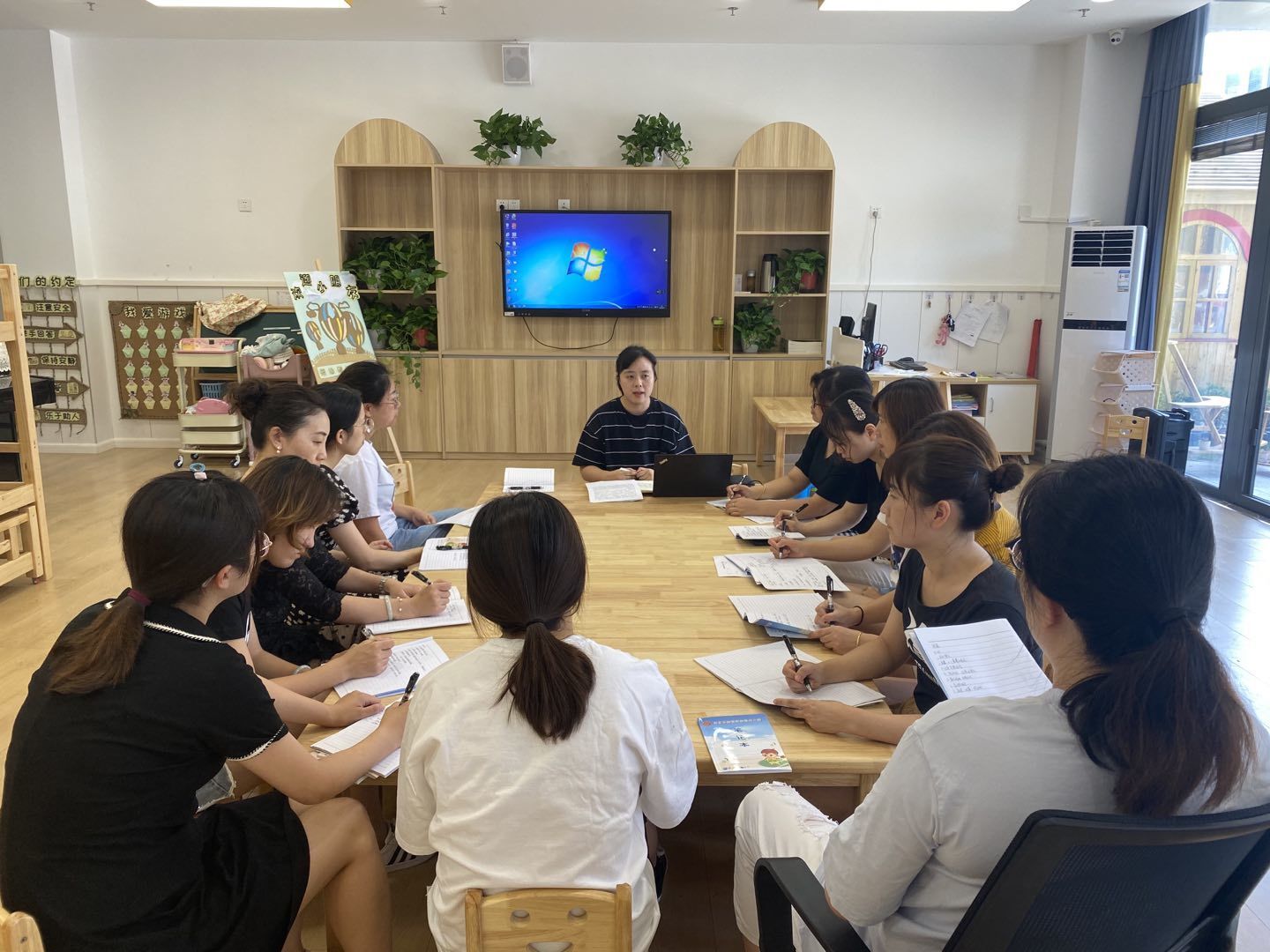 【枫香栖幼】强化师德 树立师风 ——栖幼翡翠天域园师德师风专项检查反馈