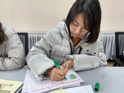 220224落笔生花 绘出精彩——栖幼翡翠天悦园POP字体考核大赛_html_5a24b2d5.jpg