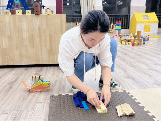 20220525丰富建构材料 拓展搭建思维 ——记栖幼石埠湾园建构游戏组教研活动 孙姗姗_html_m4b2f01fa.png