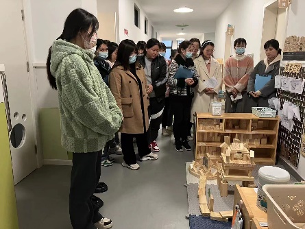 230323快乐建构 建构童心——栖幼翡翠天域园教师基本功班级建构区环境创设观摩与评比_html_303a703f.jpg