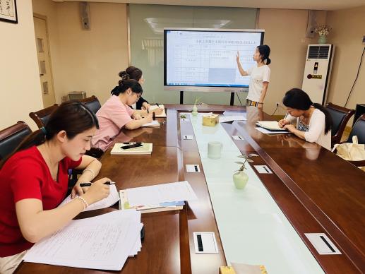 220629凝心聚力携手前行——栖霞幼儿园五福园课程中心组教研活动_html_1b52e0e2.jpg