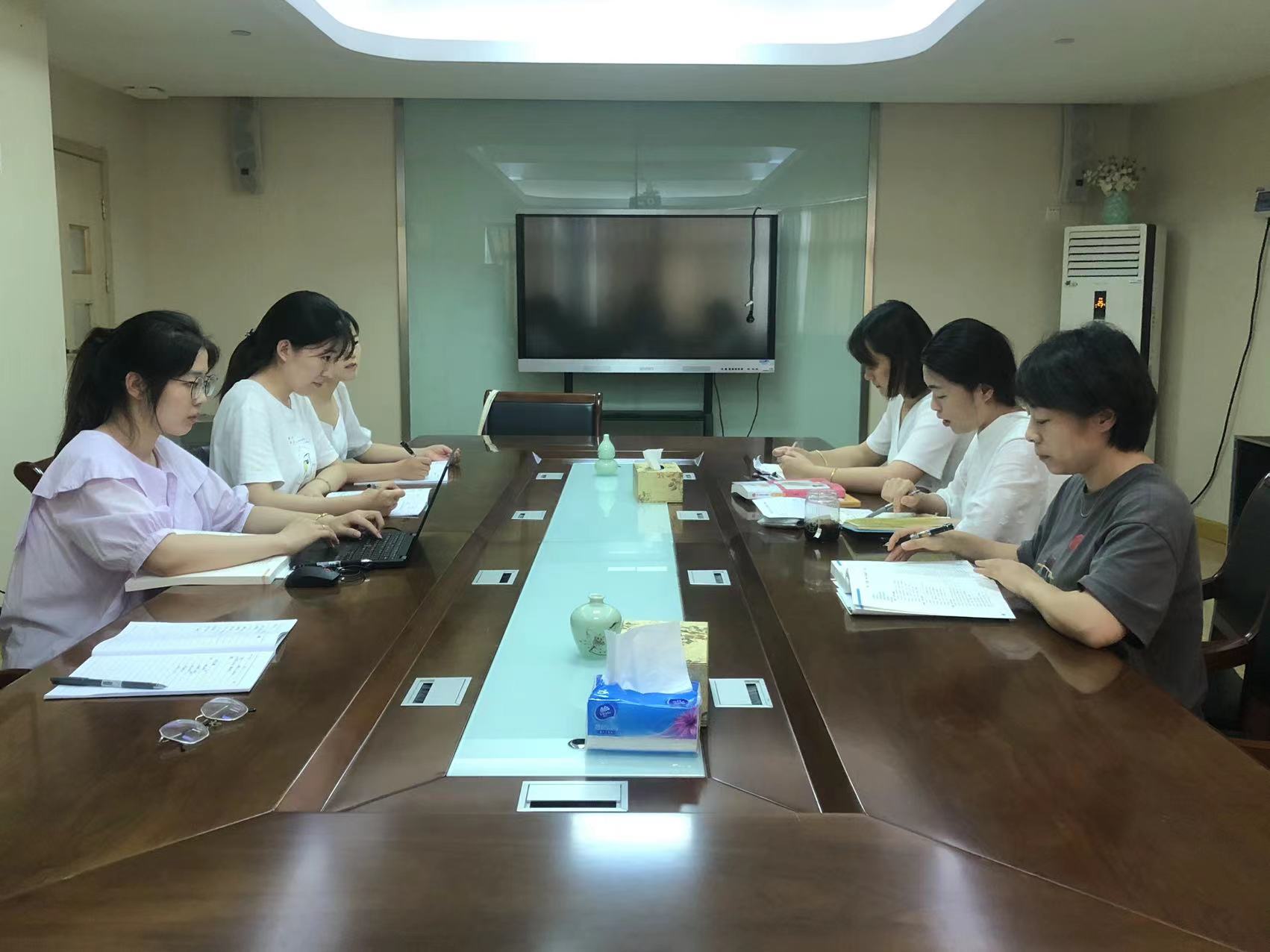 220825新学期 新起点——记栖霞幼儿园五福园课程中心组教研活动（一）_html_622d764.jpg