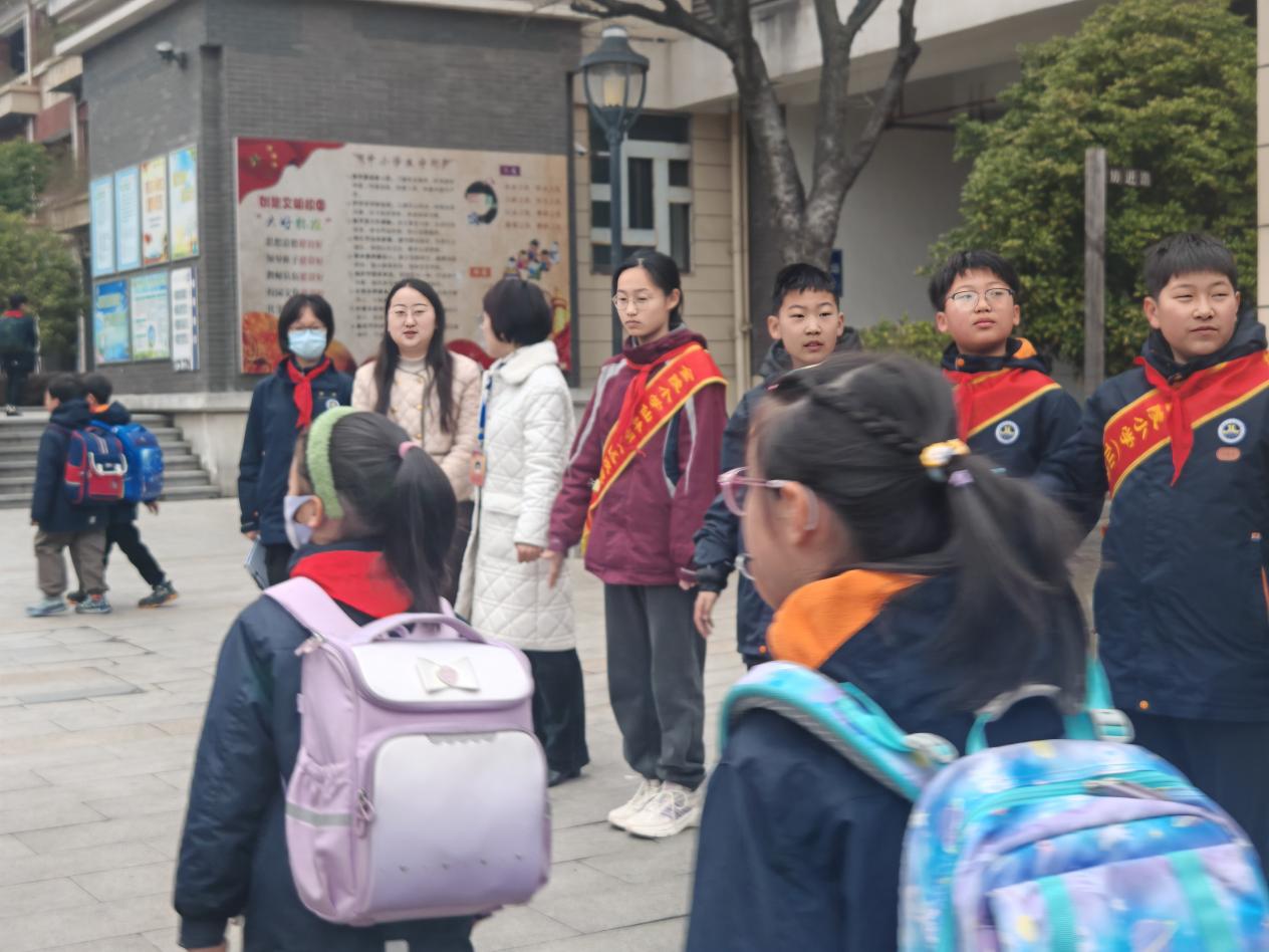 【湖畔·协同育人】督学入校督体质 专项行动在落实-金陵小学（仙林湖校区）3月专项督导_html_m2e972f58.jpg