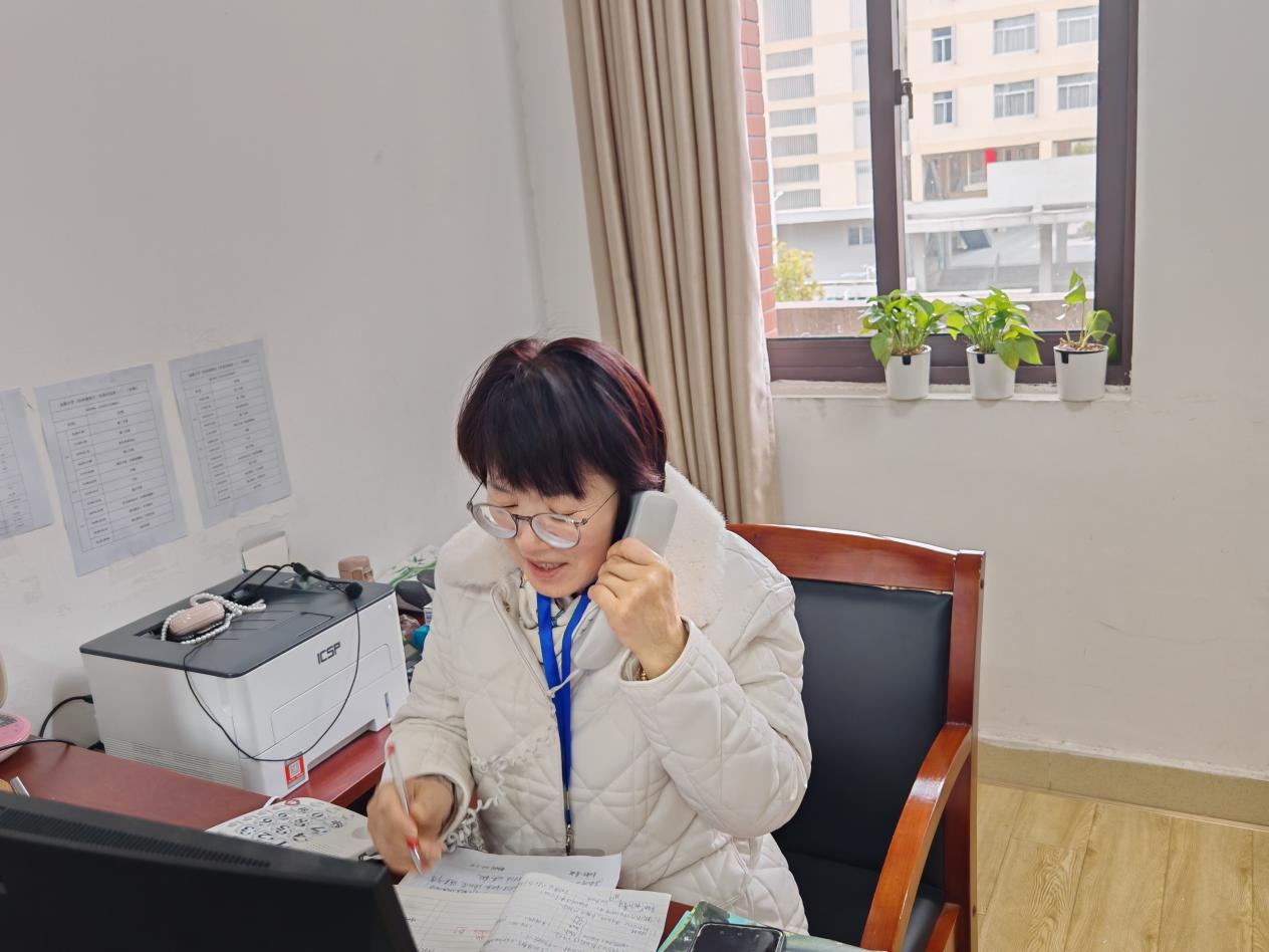 【湖畔·协同育人】督学入校督体质 专项行动在落实-金陵小学（仙林湖校区）3月专项督导_html_m23c02094.jpg