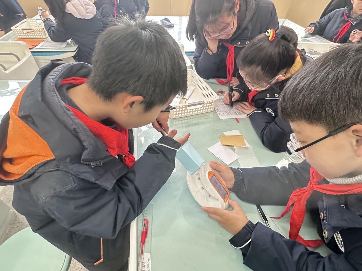 【湖畔·童化课堂】策略化教学促进学生深度思考——集团校首次科学教研活动圆满举行_html_m3ad455e0.jpg