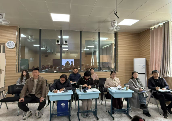 【湖畔·队伍建设】融合创新促均衡，双研赋能提质效——金陵小学集团三月教学例会_html_5fb9c04d.png