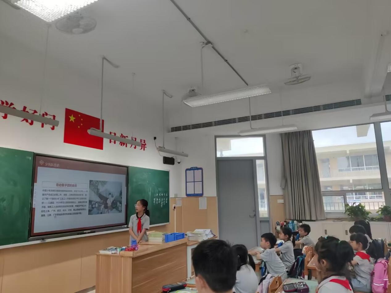 【湖畔·红领巾】逐梦红领巾，争做好队员——金陵小学（仙林湖校区）2023-2024学年大队委换届选举_html_m9c822ad.jpg