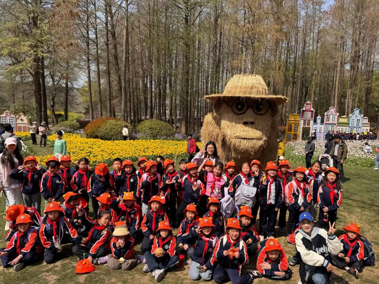 【湖畔·学生活动】童心探秘自然，共绘春日画卷——金陵小学（仙林湖校区）二年级春季综合实践活动_html_675a748e.jpg