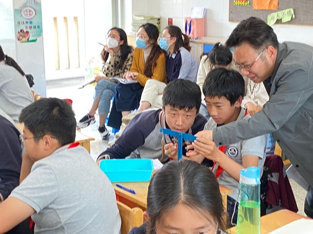 探索学科融合_html_4ac92ba9.jpg