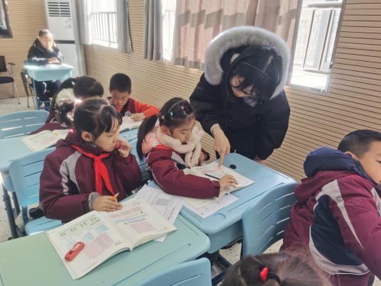 【博学广志】寻数理，享趣味——金陵小学广志路校区数学组基于儿童立场的理学单教学实践（十三）_html_24fe4f5a.jpg