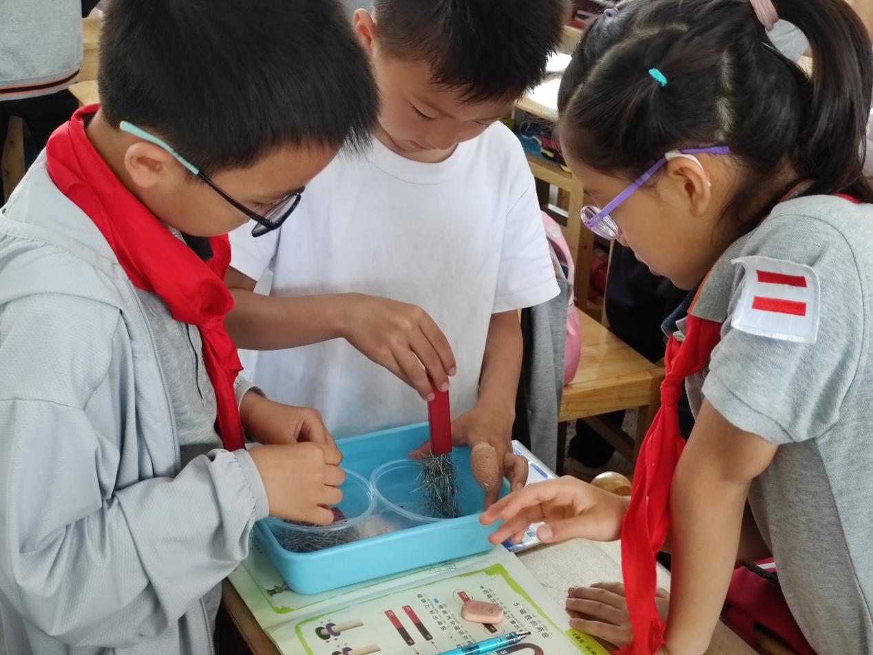 【博学广志】科学探索促进步，集体教研共成长——金陵小学广志路校区科学组校本教研（四）_html_740d82bc.jpg