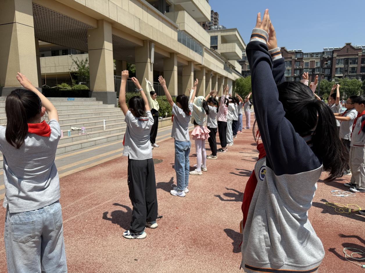 【博学广志】体育教研绽芳华，共探教学新路径——金陵小学广志路校区体育组教研活动（二）docx_html_541e2d0e.jpg