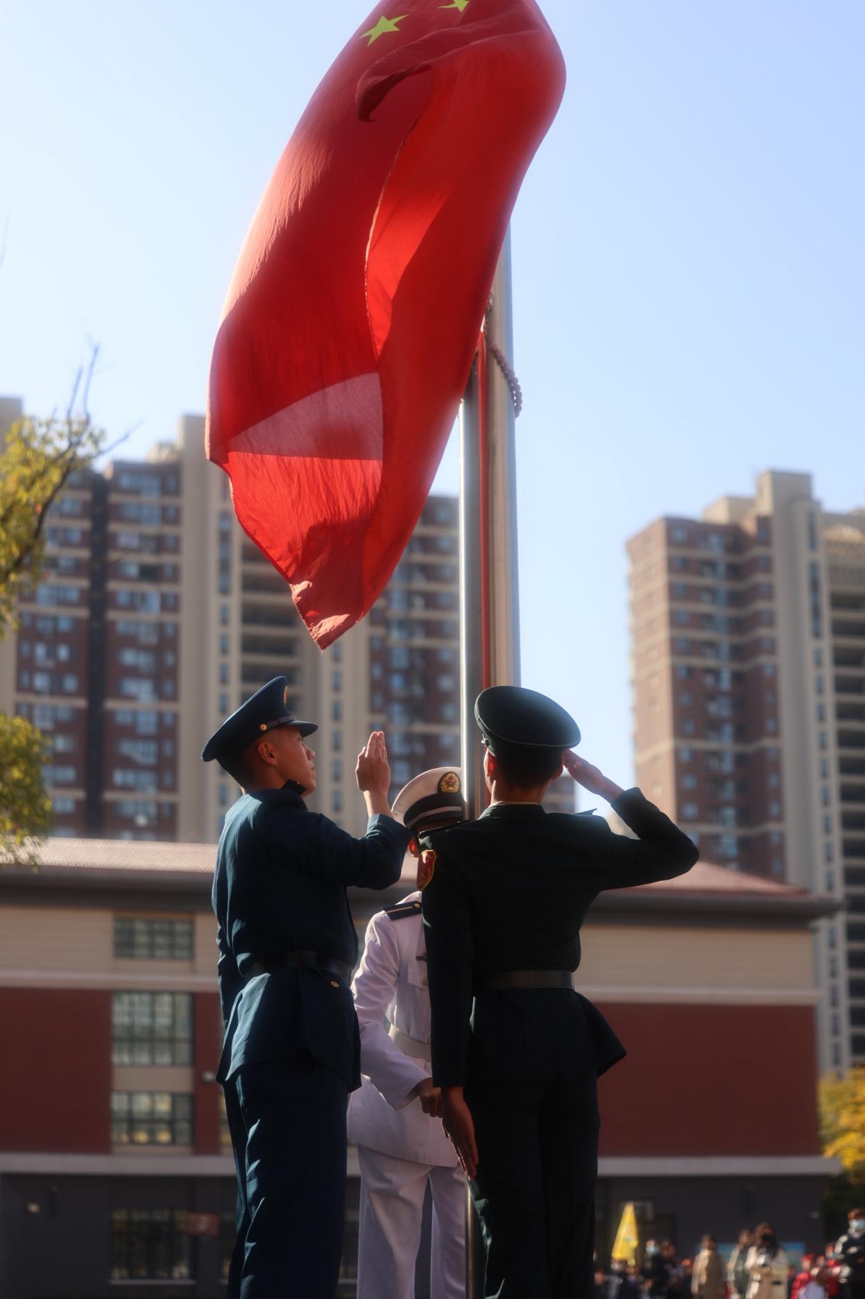 【湖畔·家校共育】“乘亚运之风  展运动风采”——金陵小学（仙林湖校区）2023—2024学年秋季运动会开幕式_html_1799be9.jpg
