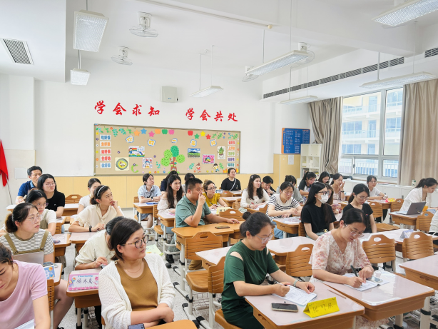 【湖畔·队伍建设】新起点，新篇章——一年级组开学首周工作回顾与展望_html_328e61a6.png