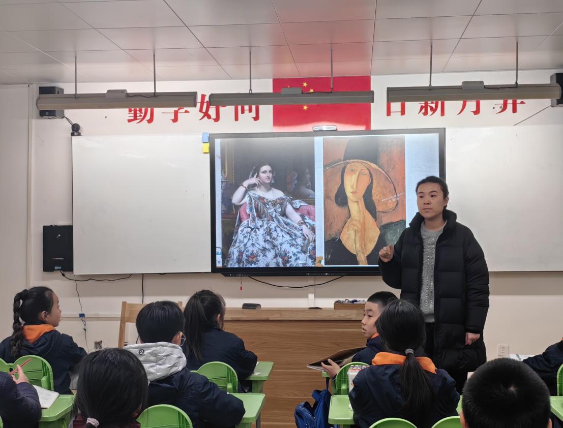 【湖畔·童化课堂】探寻人物装饰画的魅力，像大师一样创作——美术组校本主题研训活动_html_1f7bd91.jpg