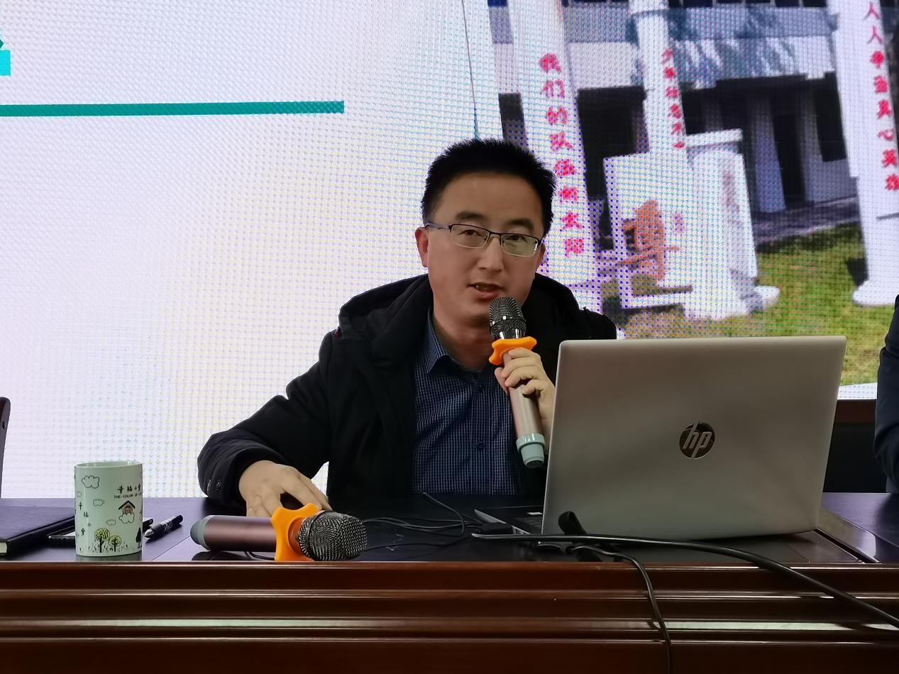 凝心聚力迎开学 携手同行绘蓝图(4)_html_m71f7fc93.jpg