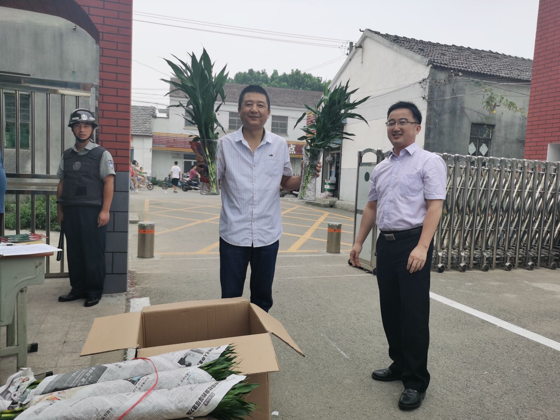 教师节新闻稿_html_m772afd28.jpg