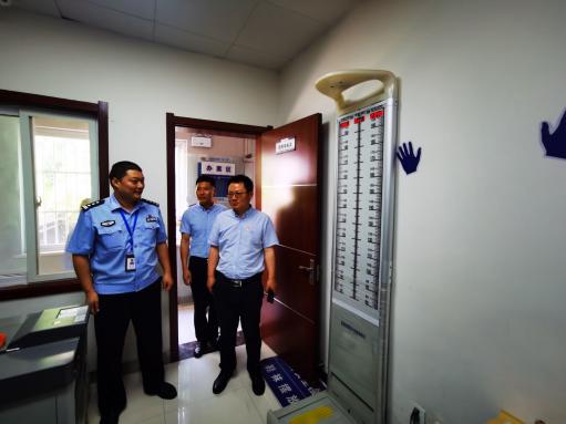警校共建(1)_html_m14112f33.jpg