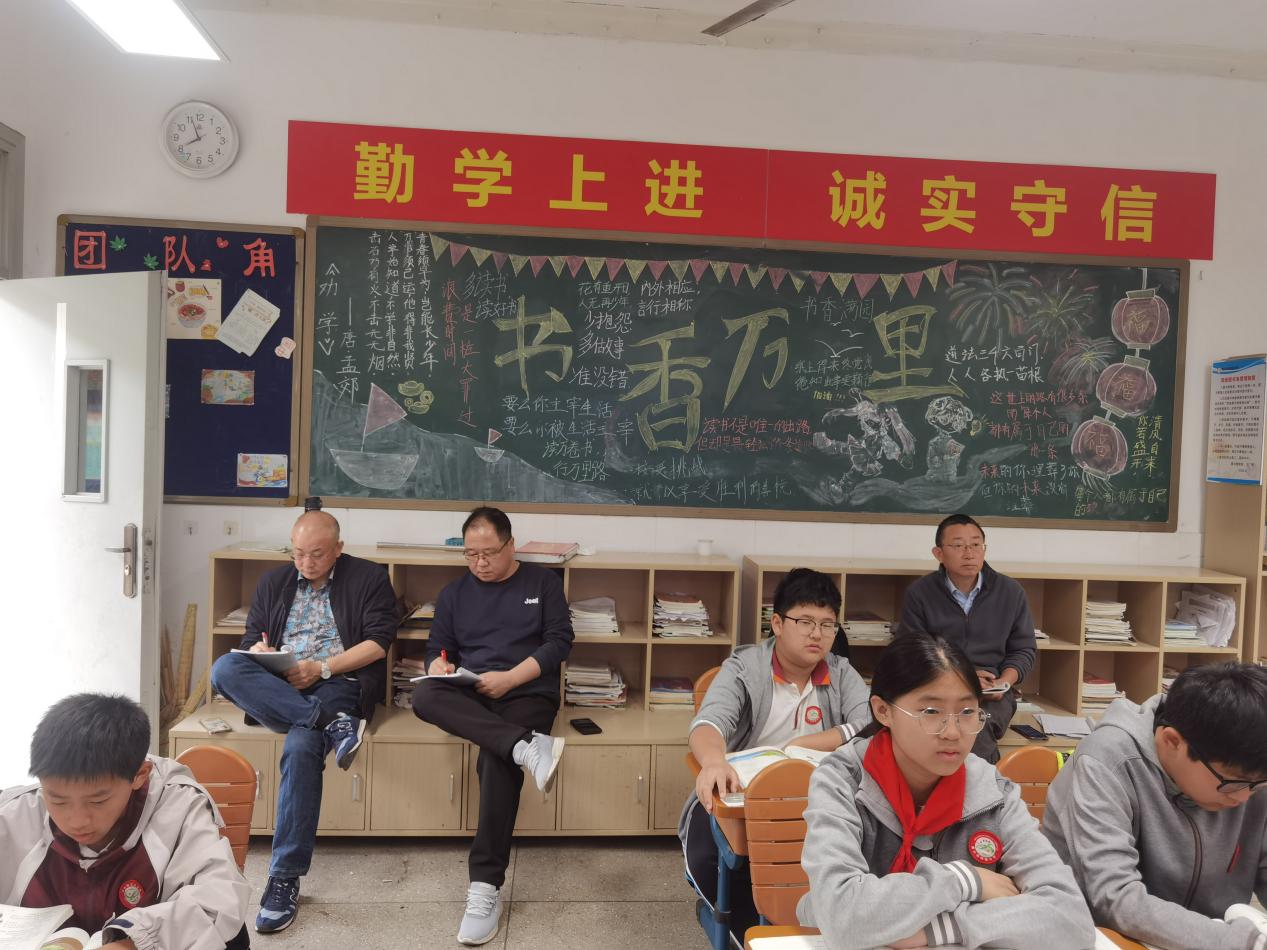 12—16周开课新闻_html_m58388119.jpg