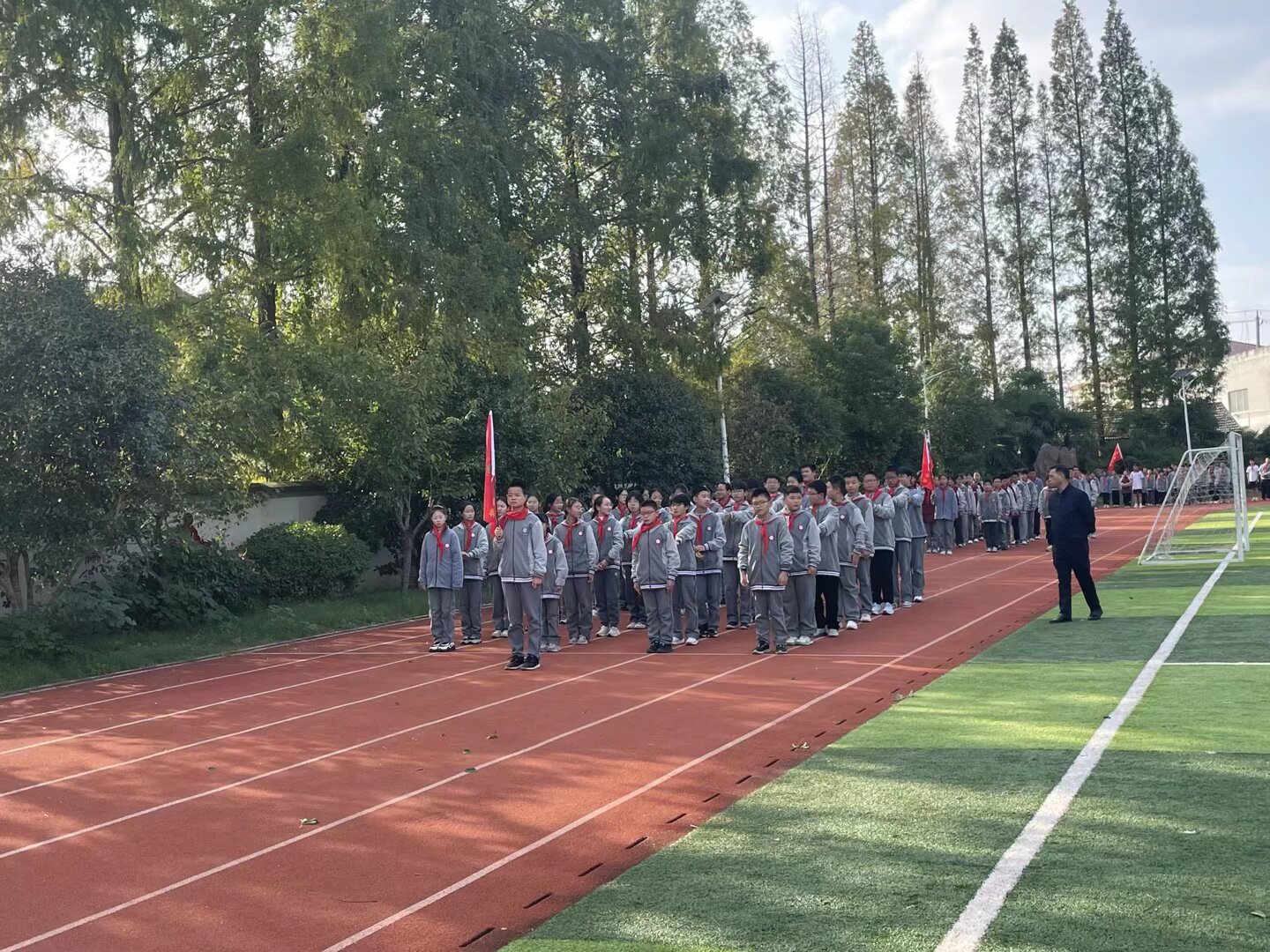 10.27 跑操比赛_html_4fc6d9e7.jpg