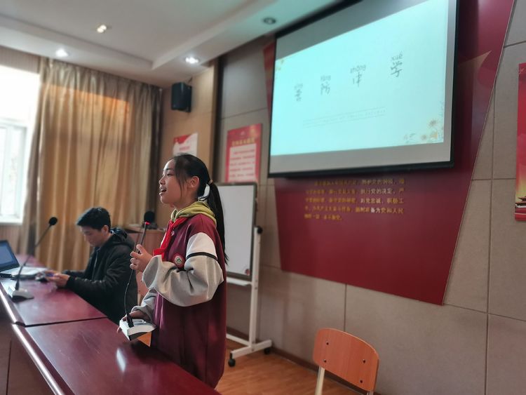 新建 Microsoft Word 文档 (2)_html_m54c1a3f2.jpg