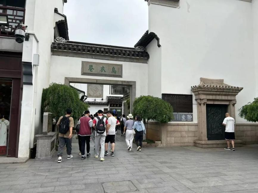 【尊荣营中】寻觅六朝烟火 传承金陵文化——南京市营防中学组织初三年级语文研学活动_html_m546511f3.jpg