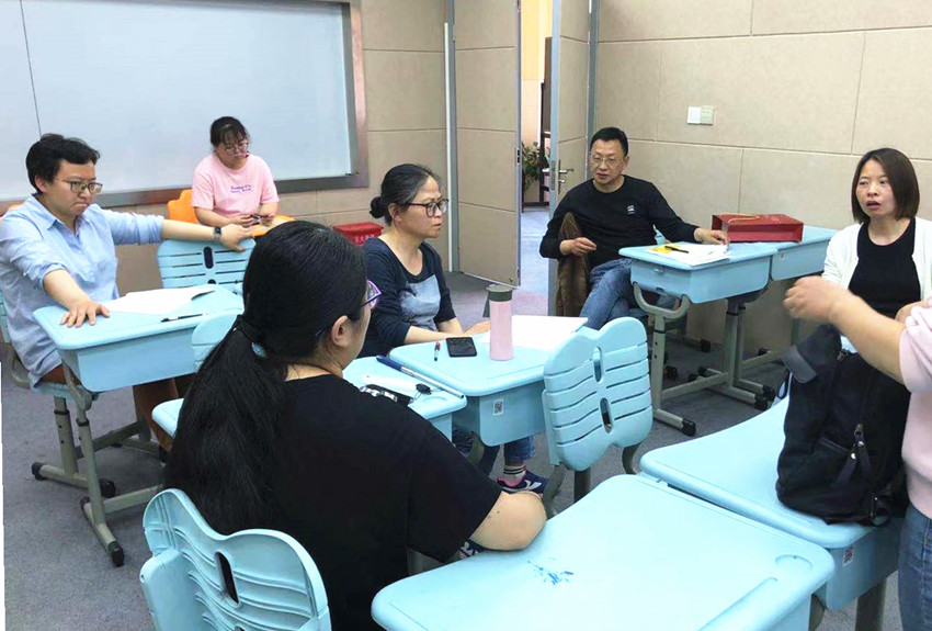 210524栖霞中心小学四年级语文教研组开展童话体裁教学研讨活动 (2).jpg