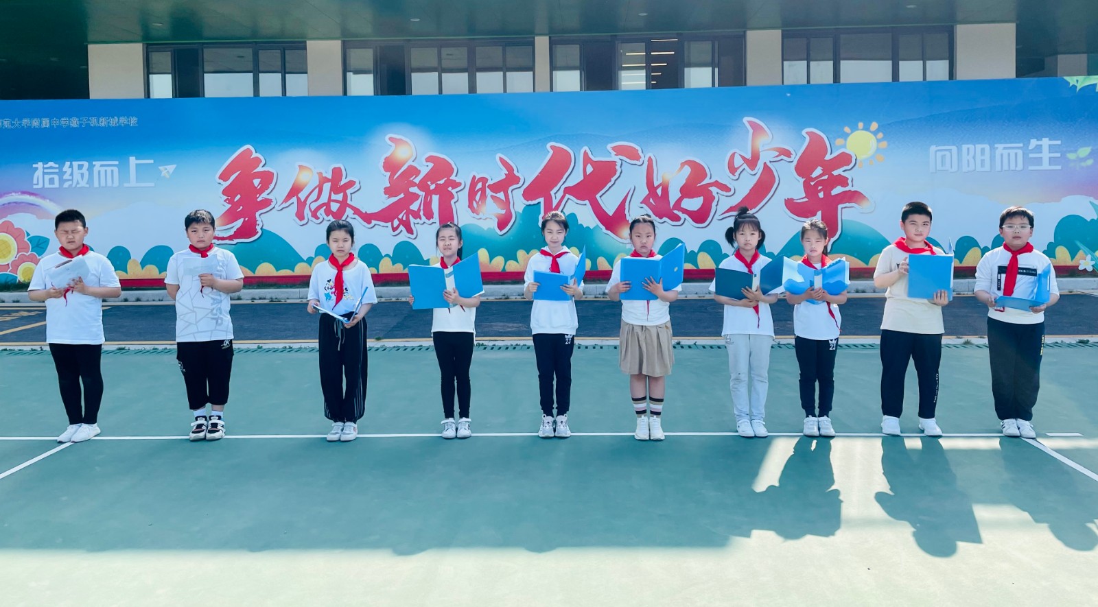 讲话图片.jpg