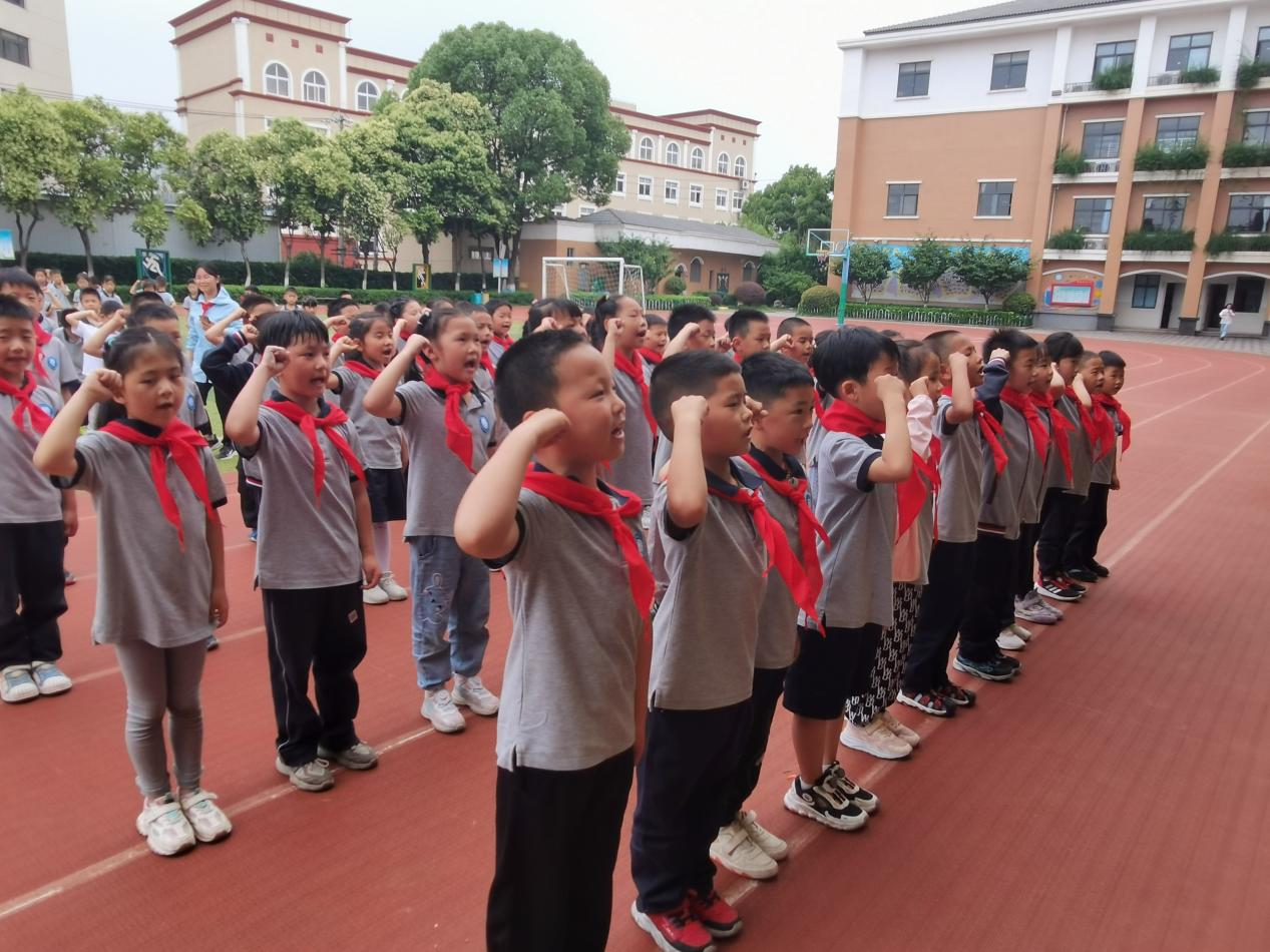 新闻稿_html_m760abfec.jpg